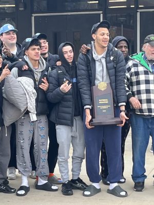 Men’s basketball wins national championship