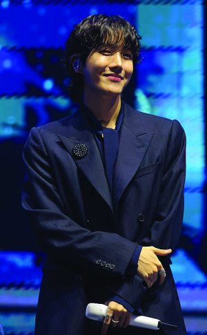 J-Hope completes military service Fans Worldwide Celebrate His Return